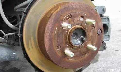 Rusty auto parts