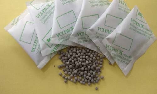 Anti-rust desiccant